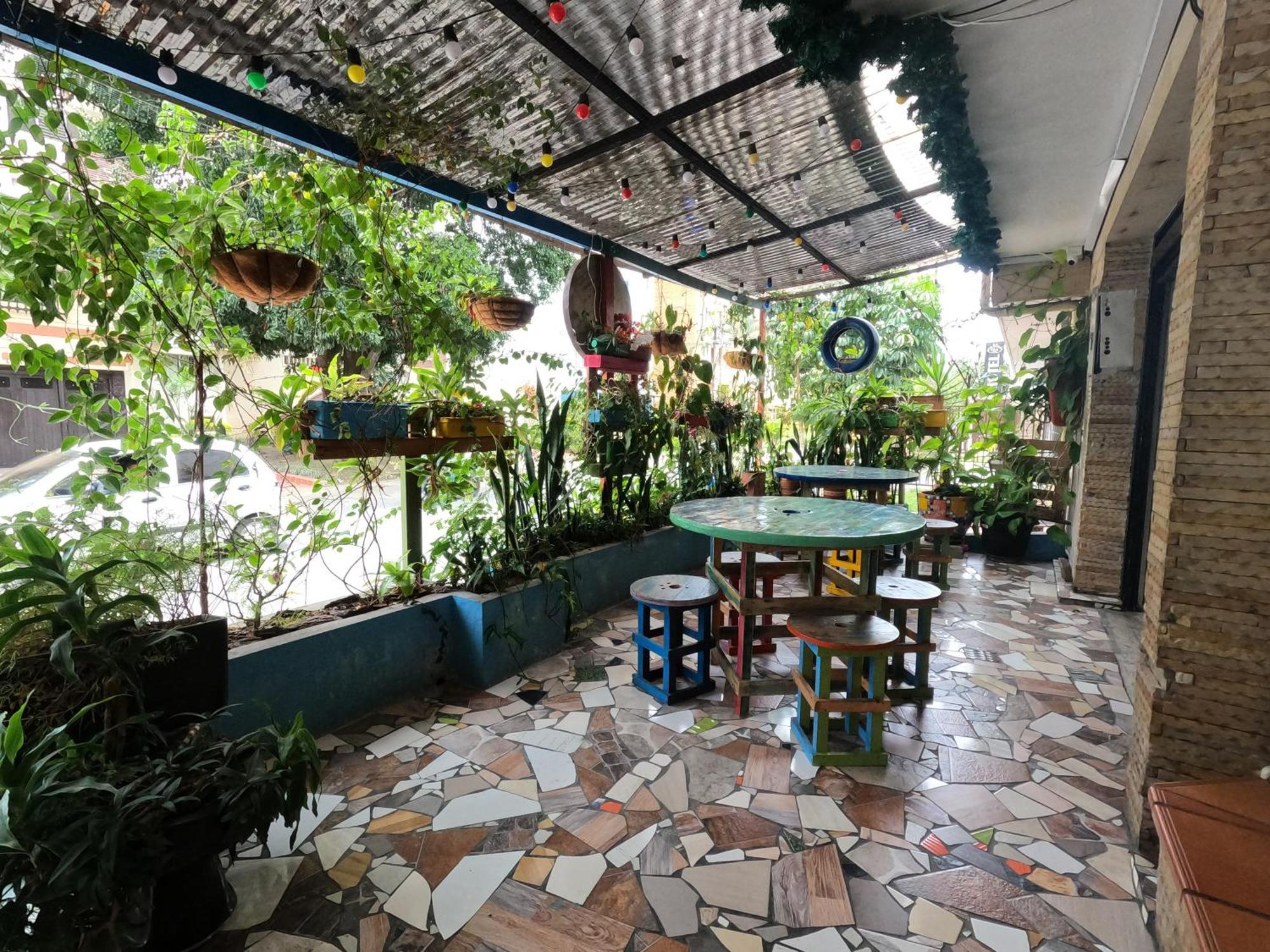 Hostal Rich 메딜린 외부 사진