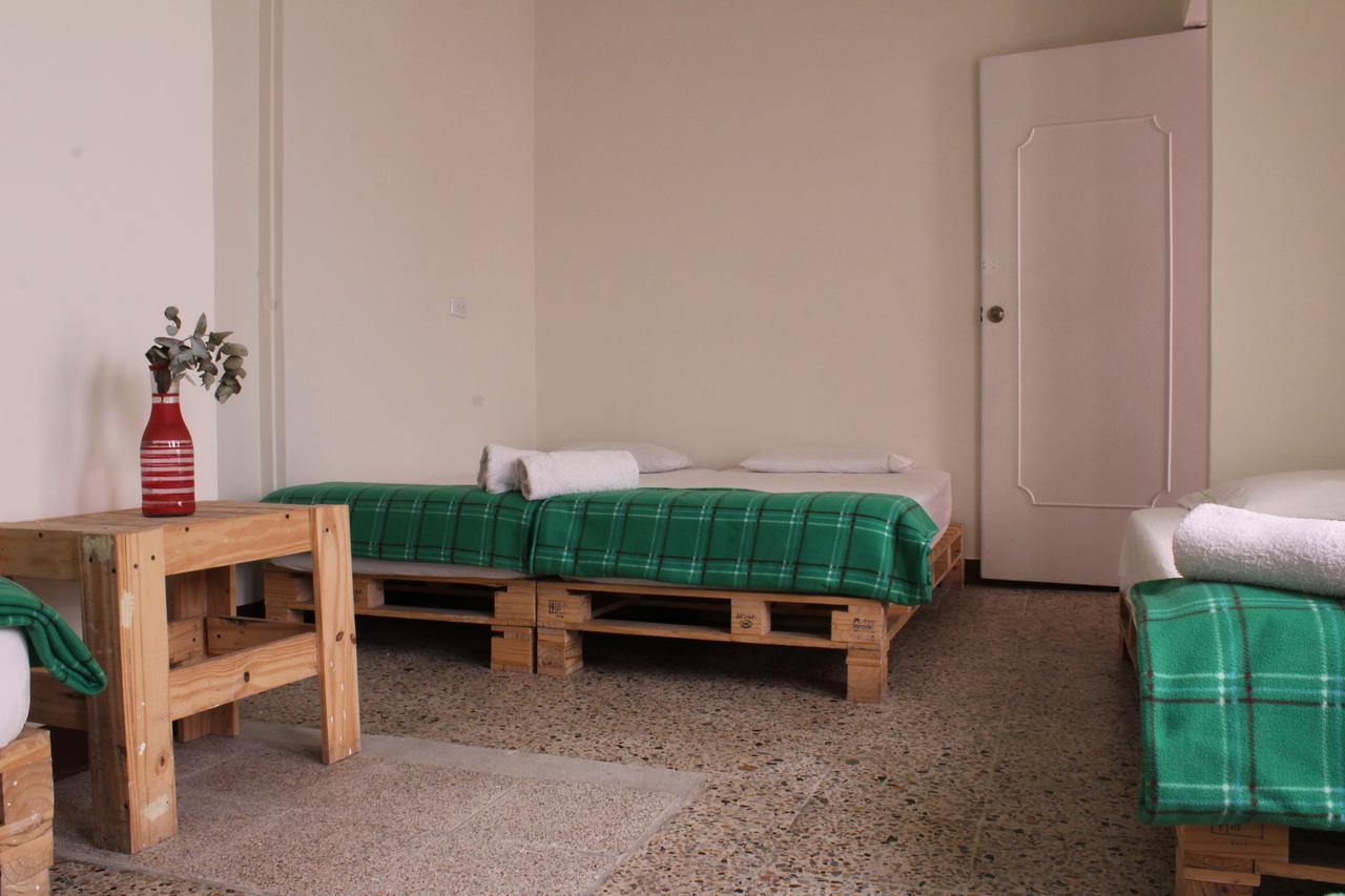 Hostal Rich 메딜린 외부 사진